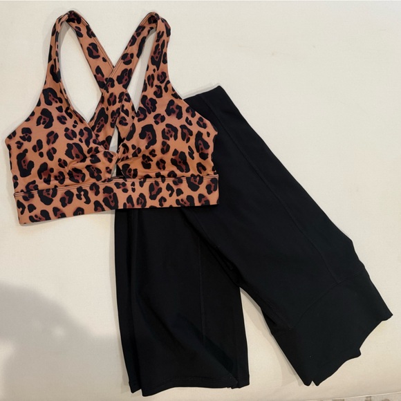 NWT - Two Piece Active Set - Size Small - Picture 1 of 4